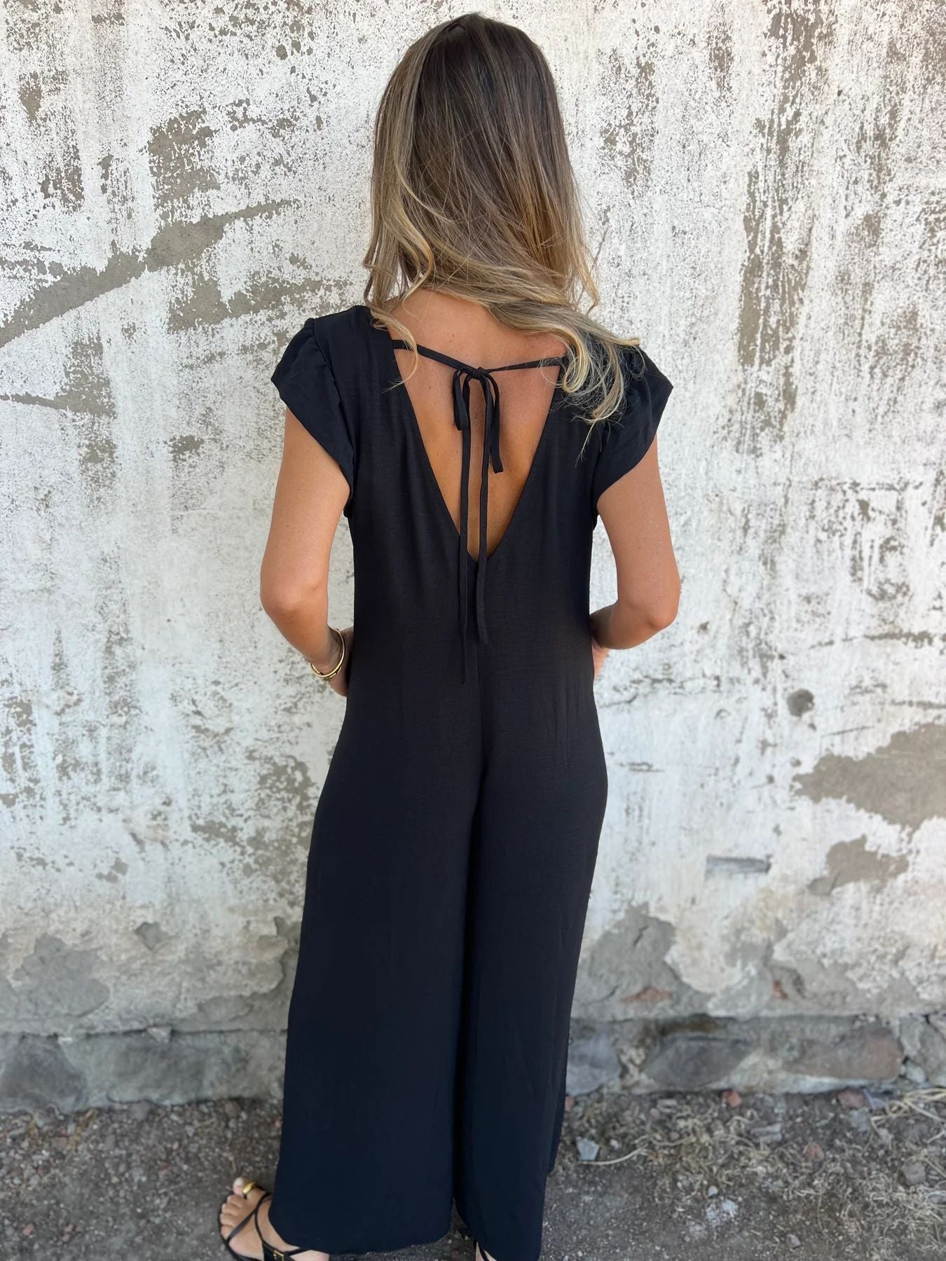 Izendoorn | Elegante Jumpsuit met V-hals